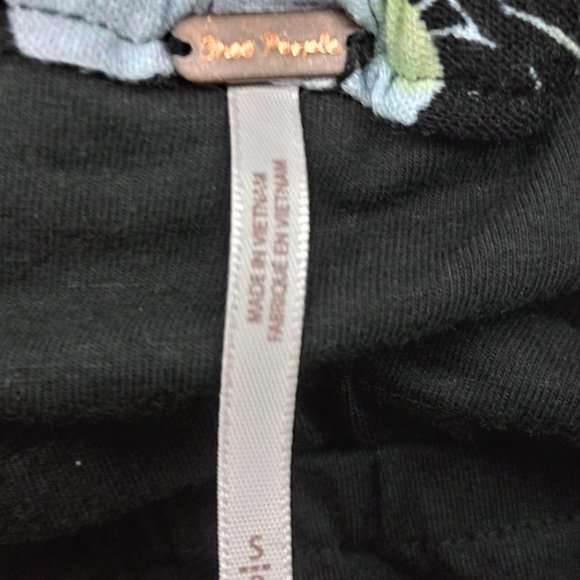 Free People V-hem Casual Top - Picture 7 of 9